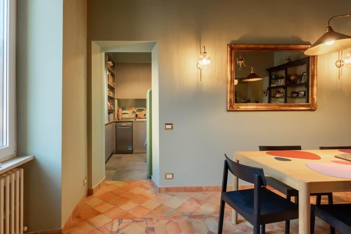 Campo De Fiori Stylish Apartment *